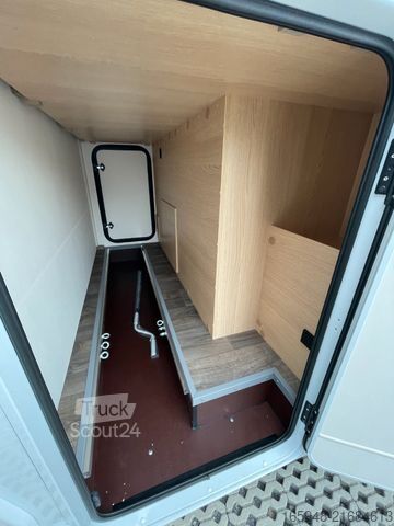 Daļēji integrēta kemperis SUNLIGHT V60** Adventure Edition**Sofort verfügbar