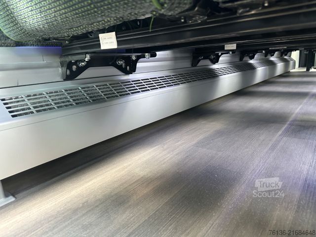 Minibus MERCEDES-BENZ Sprinter 519 29+1+1 Klima Standheizung  El. Tür