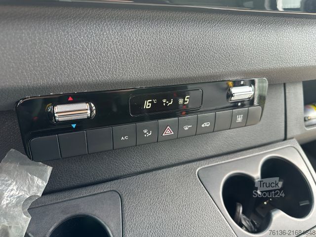 Minibus MERCEDES-BENZ Sprinter 519 29+1+1 Klima Standheizung  El. Tür