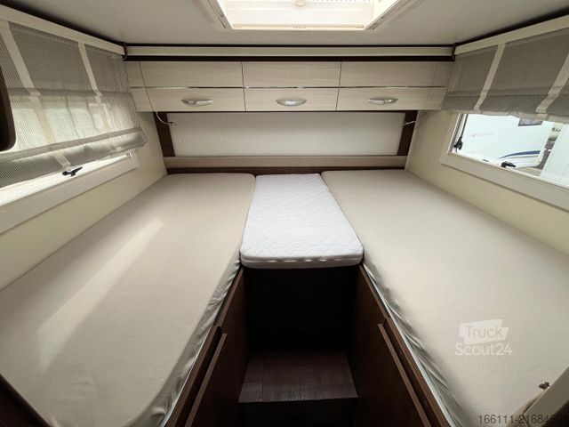 Entegre karavan FORSTER I 699 EB - Hub/Einzelbetten - Klima - Solar -