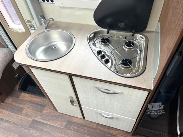 Entegre karavan FORSTER I 699 EB - Hub/Einzelbetten - Klima - Solar -