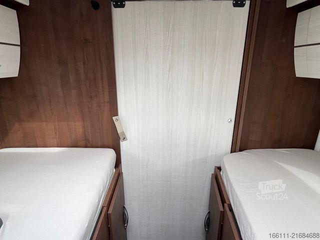 Entegre karavan FORSTER I 699 EB - Hub/Einzelbetten - Klima - Solar -