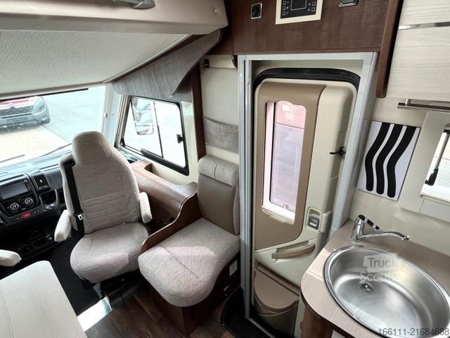 Entegre karavan FORSTER I 699 EB - Hub/Einzelbetten - Klima - Solar -