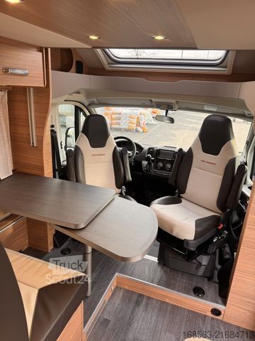 Félintegrált lakóautó WEINSBERG WEINSBERG CaraSuite 650 MEG EDITION [SPICY]