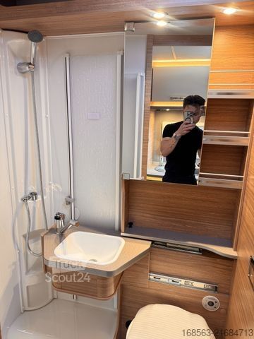 Félintegrált lakóautó WEINSBERG WEINSBERG CaraSuite 650 MEG EDITION [SPICY]