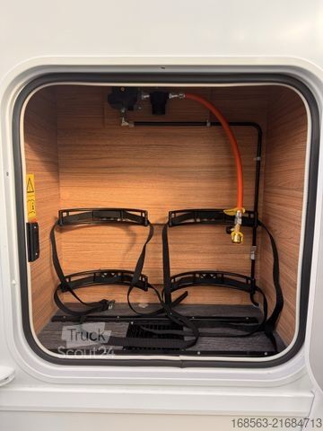 Félintegrált lakóautó WEINSBERG WEINSBERG CaraSuite 650 MEG EDITION [SPICY]