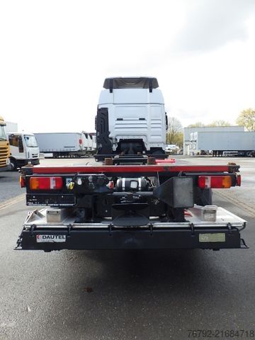 Autocamion cu caroserie interschimbabilă MAN TGX 26.440 LL XLX/BDF/LBW 2to/Ret./AHK/Lenkachse