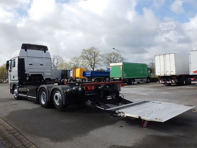 Autocamion cu caroserie interschimbabilă MAN TGX 26.440 LL XLX/BDF/LBW 2to/Ret./AHK/Lenkachse