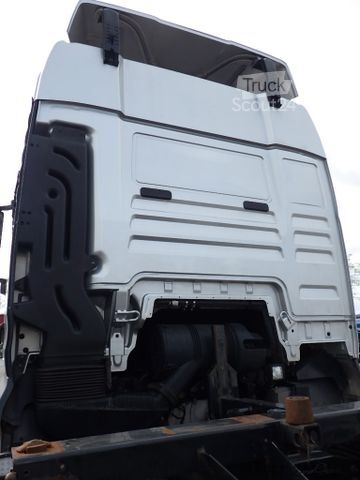 Autocamion cu caroserie interschimbabilă MAN TGX 26.440 LL XLX/BDF/LBW 2to/Ret./AHK/Lenkachse