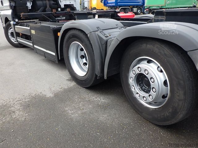 Autocamion cu caroserie interschimbabilă MAN TGX 26.440 LL XLX/BDF/LBW 2to/Ret./AHK/Lenkachse