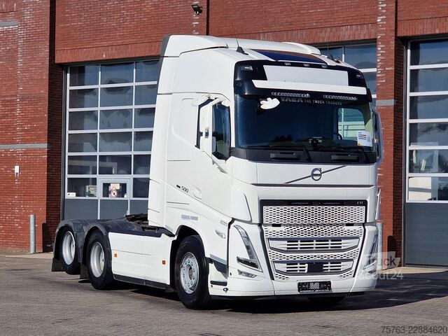 Standard-SZM Volvo FH 13.500 Globetrotter 6x2 - Full air - I parkc...