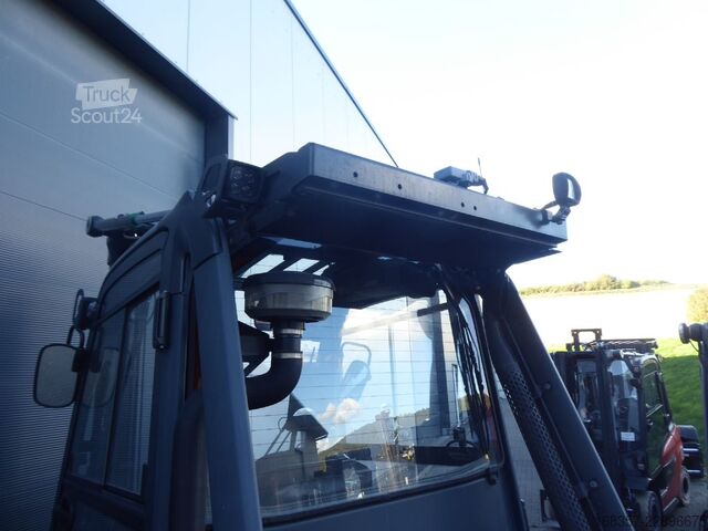 Viljuškar sa prednjim utovarivačem Linde H50D-01/600