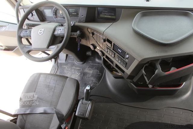 Standaard trekker VOLVO FH 460 4x2 BL - GlobeXL - 2 x Tank - Nr.: 779