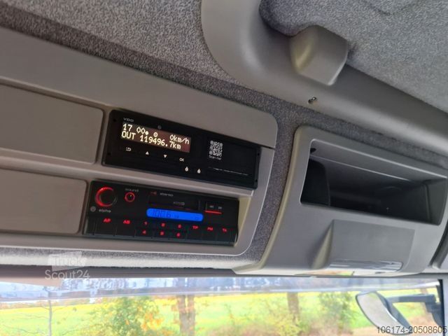 Dobozos furgon IVECO 75E18 Gr. Fahrerhaus kurzer Koffer LBW *119tkm *