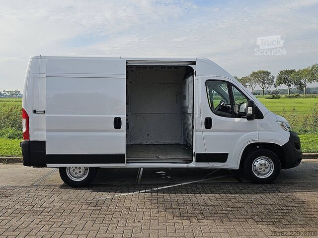 عربة ستيشن واغن ذات سقف مرتفع OPEL MOVANO 2.2 L2H2 Airco Euro6