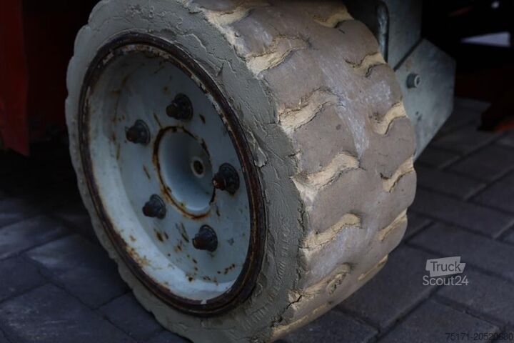 Pont élévateur à ciseaux PB LIFT S171-16E Electric, 17.3m Working Height, 400k