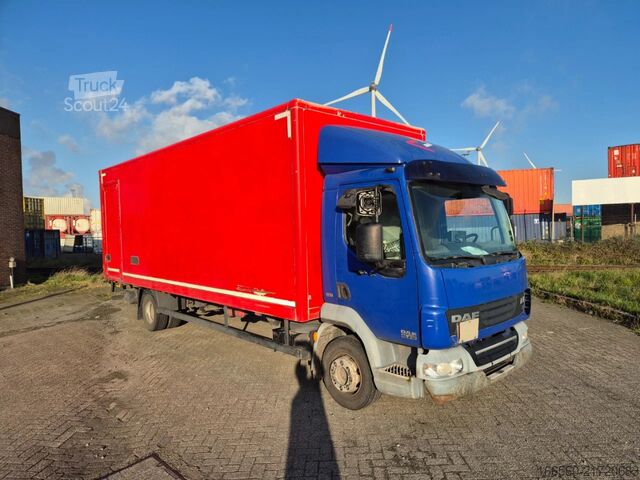 Contentor fechado DAF LF 210 FA EEV