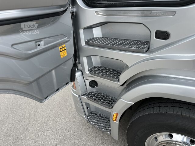 šasija kamiona SCANIA 590 S 6X2