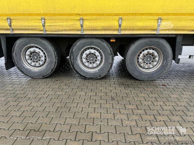 Öppen semitrailer med kapell Schmitz Cargobull Curtainsider Standard