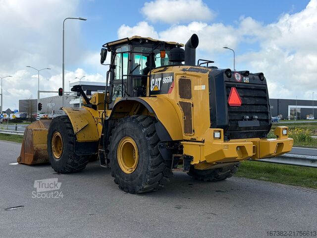 Cargador Caterpillar 966M