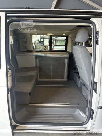Lakóautó Volkswagen California Ocean 2022 | Automática | Techo elevable