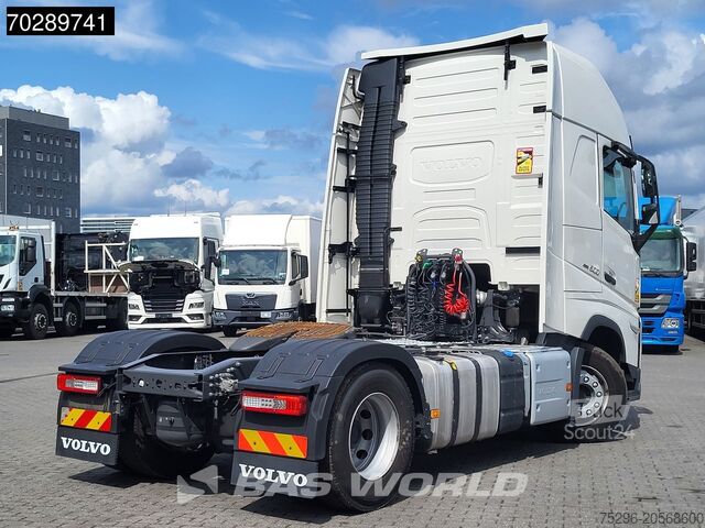 Estándar-SZM Volvo FH 500 4X2 XL VEB+ 2xTanks Navi LED ACC Euro 6