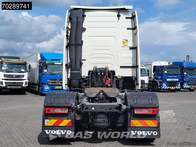 Standard-SZM Volvo FH 500 4X2 XL VEB+ 2xTanks Navi LED ACC Euro 6