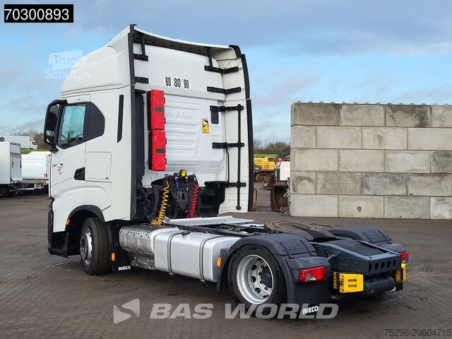 Volym SZM Iveco S-Way 460 S-Way 4X2 Mega Retarder 2xTanks ACC E...