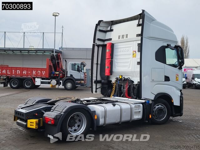 Volumetrekker Iveco S-Way 460 S-Way 4X2 Mega Retarder 2xTanks ACC E...