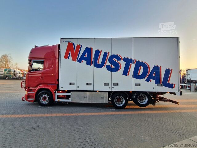 валіза Scania R580 V8 Topline 6x2 - Box with sidedoors - Reta...