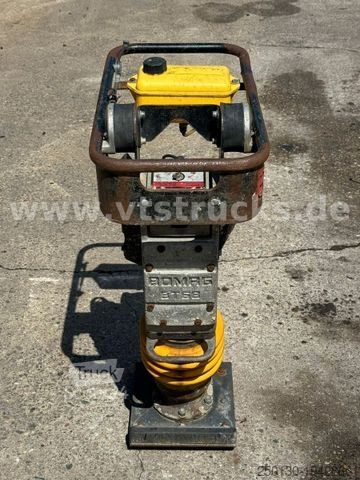 Bodenstabilisierer BOMAG BT 68 Verdichter Stampfer