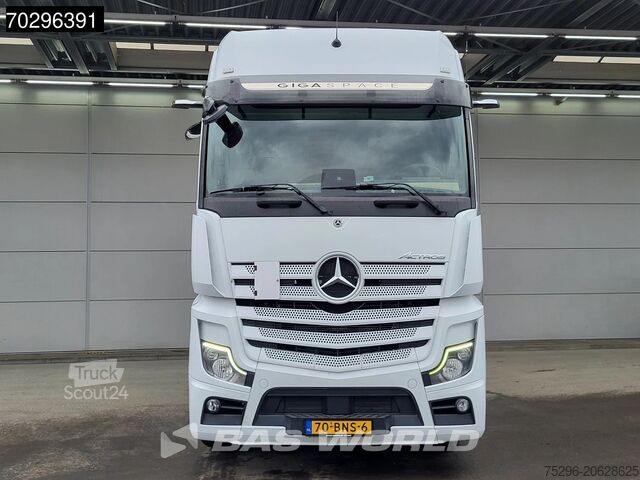 Standard-SZM Mercedes Actros 1942 4X2 GigaSpace NL-Truck Standairco N...