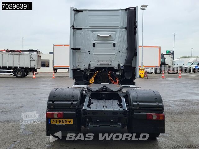 Standard-SZM Mercedes Actros 1942 4X2 GigaSpace NL-Truck Standairco N...