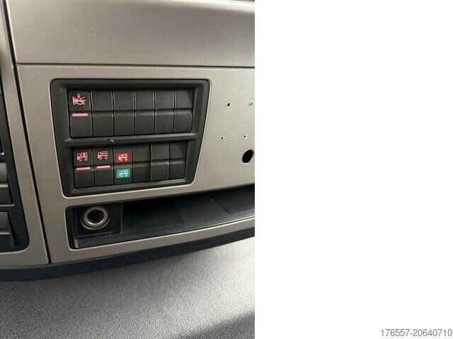 Kühlkoffer-LKW MAN TGL 12.250 Kühlwagen + LBW / Frigoblock