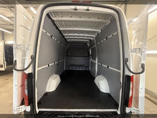 Furgone MERCEDES-BENZ Sprinter L2H2 311 CDI