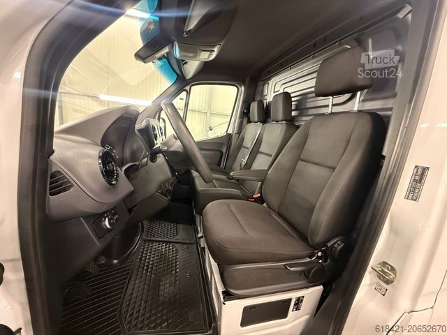 Furgone MERCEDES-BENZ Sprinter III Kasten FWD 311 CDI L1H1