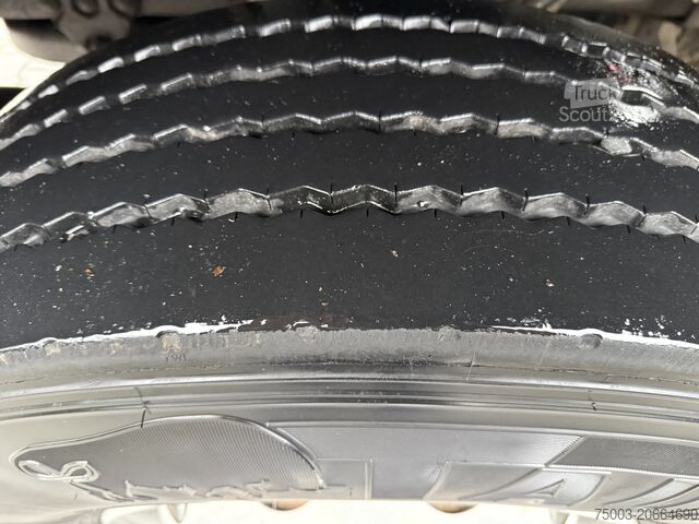 Tovorna dvigalka na tovornjaku Volvo FH12 420 6X2 Kran PM 30025 bis 26.5 Meter