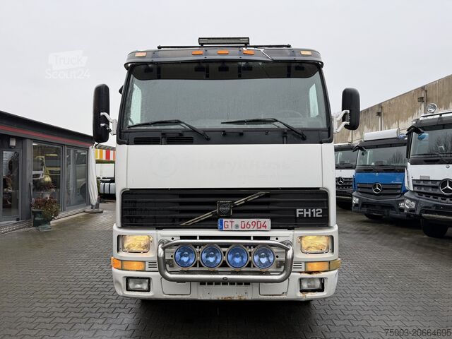 Tovornjak s ploščadjo Volvo FH12 420 6X2 Kran PM 30025 bis 26.5 Meter