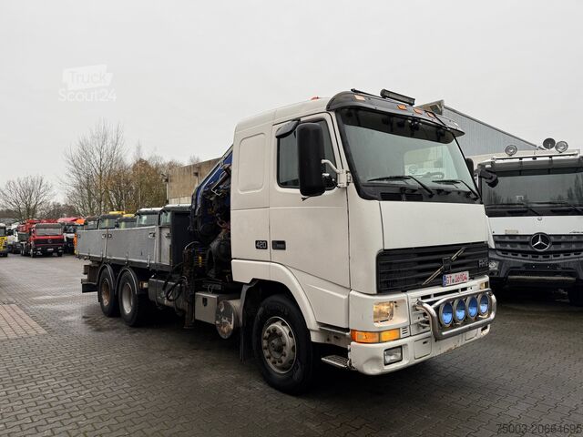 Tovornjak s ploščadjo Volvo FH12 420 6X2 Kran PM 30025 bis 26.5 Meter