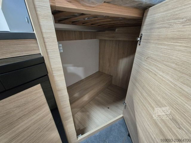 Autorulotă semi-integrată CHAUSSON S697 First Line *MJ25*Solar*7.295¤ sparen!