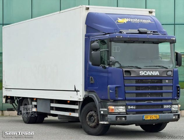 Vrachtwagen met bakwagen SCANIA P94-220 EURO 2 AIRCO MANUAL GEARBOX LAMBOO BOX T
