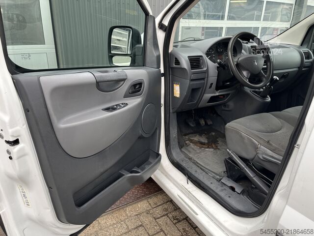 Комби с висок покрив Peugeot Expert 229 1.6 HDI L1H1 Airco Schuifdeur Trekha...