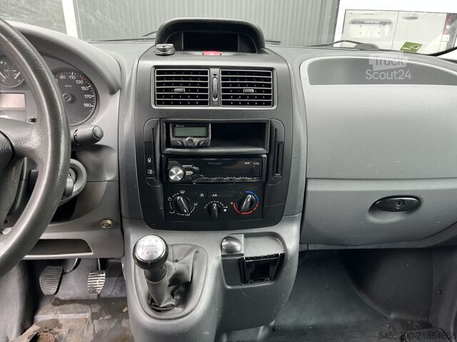 Комби с висок покрив Peugeot Expert 229 1.6 HDI L1H1 Airco Schuifdeur Trekha...