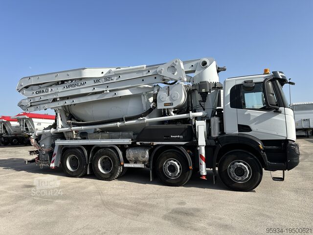 Αντλία σκυροδέματος Iveco T-Way 510 **Allestimento Beton Pompa Cif