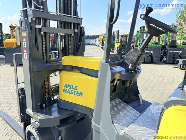 Narrow aisle forklift truck Combilift AISLE MASTER TRIPLEX 8500 FREE LIFT TOP1