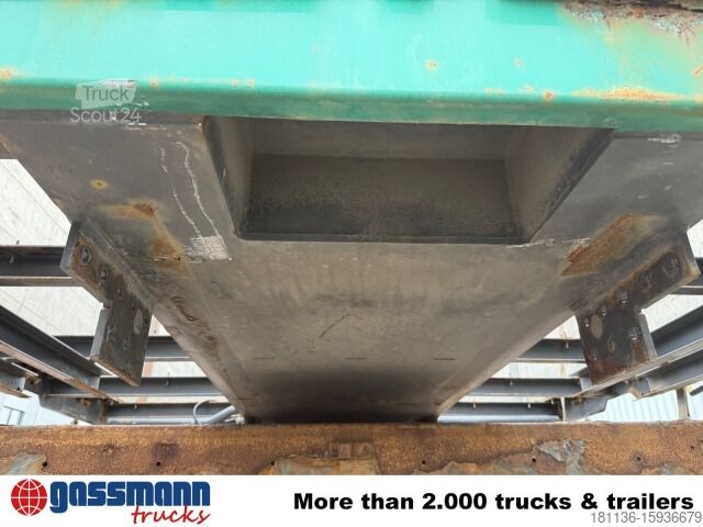 Вантажівка з відкритою платформою  Pritschenaufbau mit Platz für Kranmontage