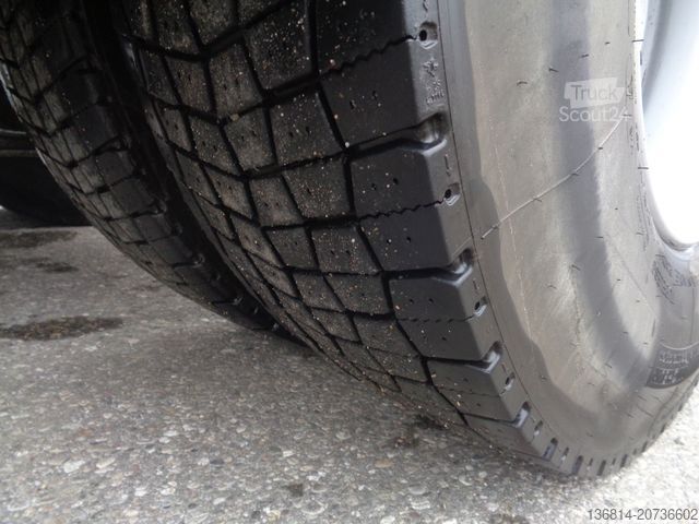 Trattore stradale standard MAN TGX 18.500 BL 4x4H TOPZUSTAND