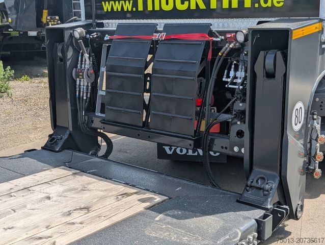 Ημιρυμουλκούμενο χαμηλής φόρτωσης DOLL 2- Achs Tiefbett Tera mit überfahrbarem Heck