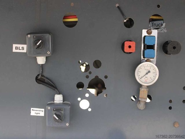 Напівпричіп-самоскид MEGA MEGA LIGHT, SAF, LIFTING AXLE