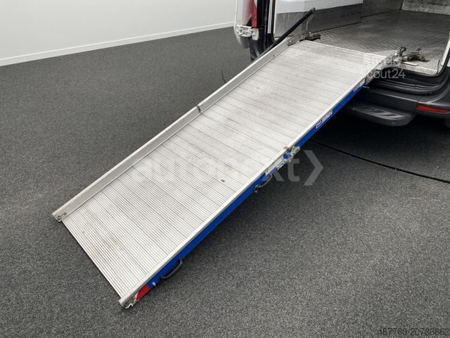 Koelwagen met geïsoleerde laadbak MERCEDES-BENZ Sprinter 314 *Frischdienst Kerstner* Rampe+Kamer